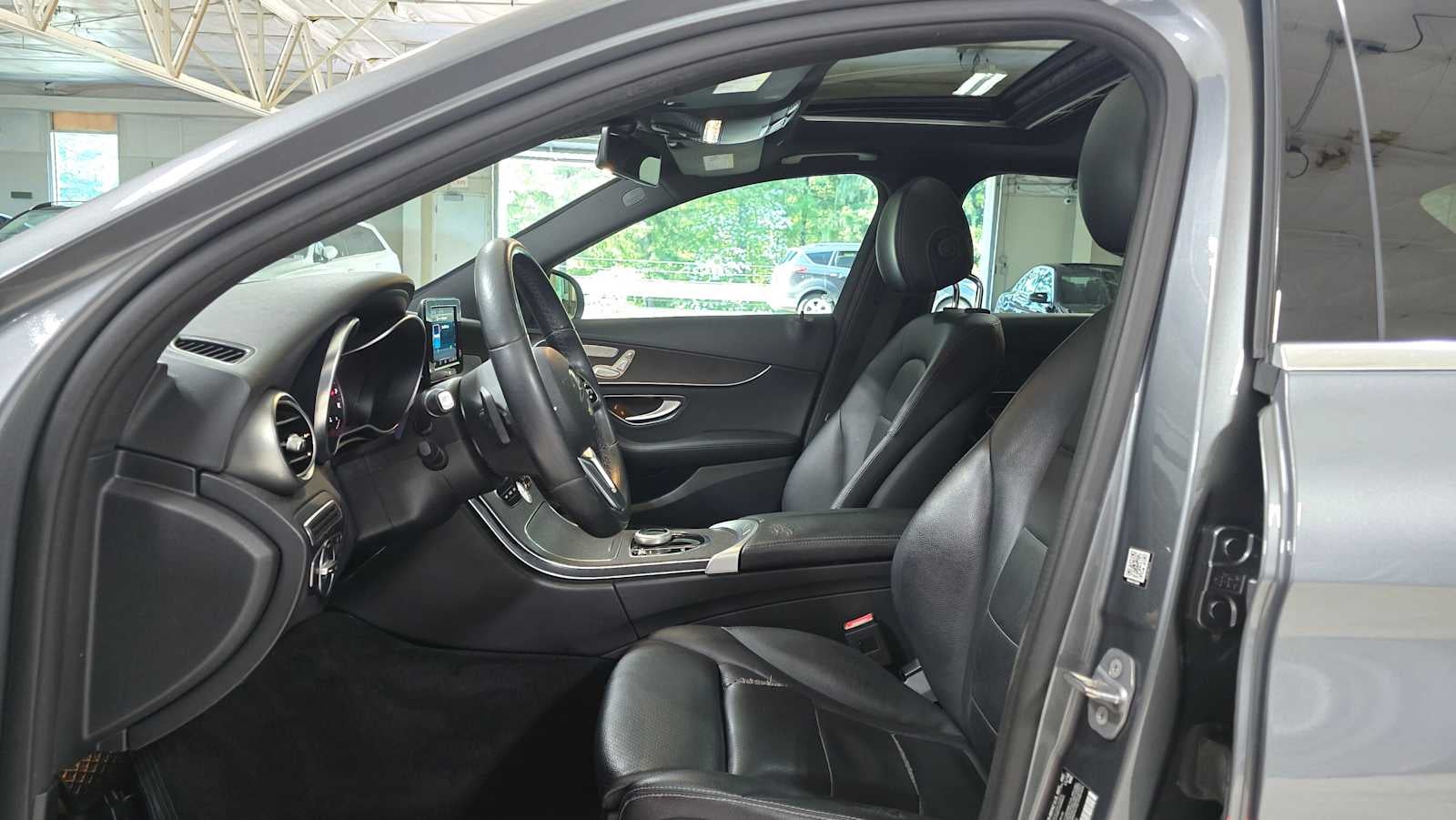 2019 Mercedes-Benz C 300 Sedan
