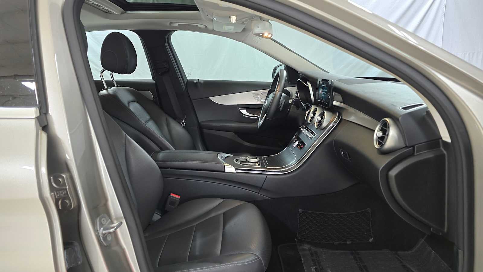 2019 Mercedes-Benz C 300 C 300