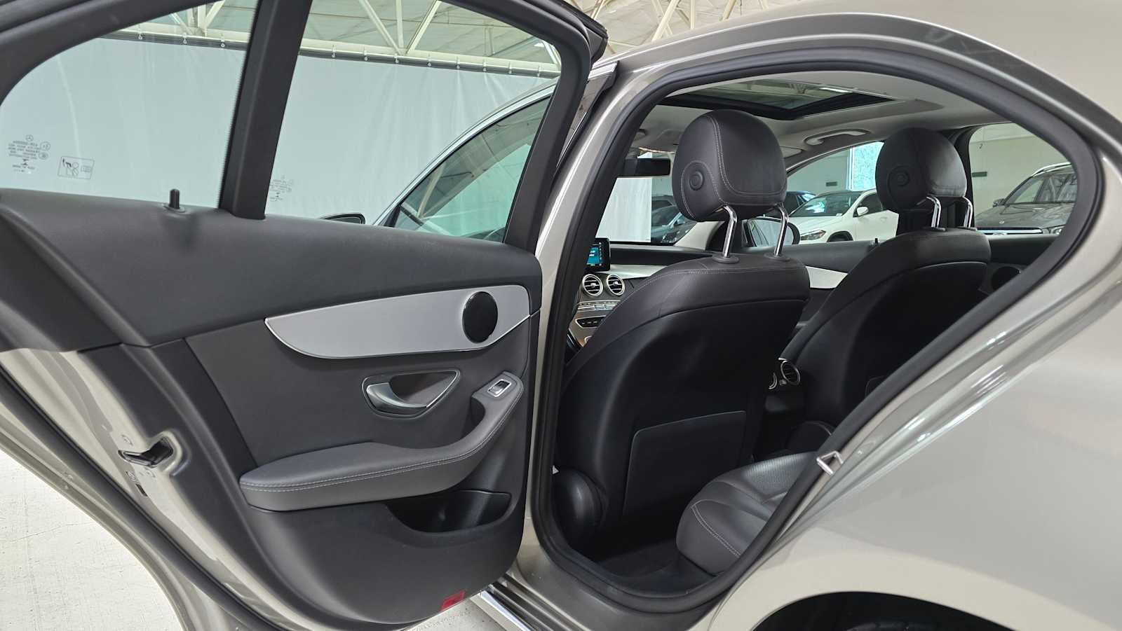 2019 Mercedes-Benz C 300 C 300