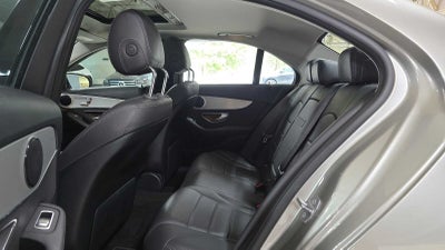 2019 Mercedes-Benz C 300 C 300