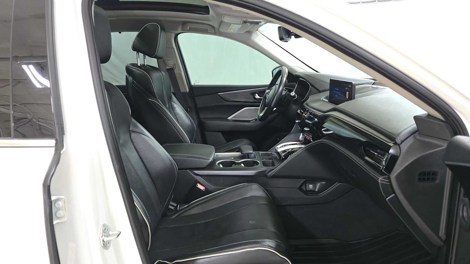 2023 Acura MDX w/Advance Package