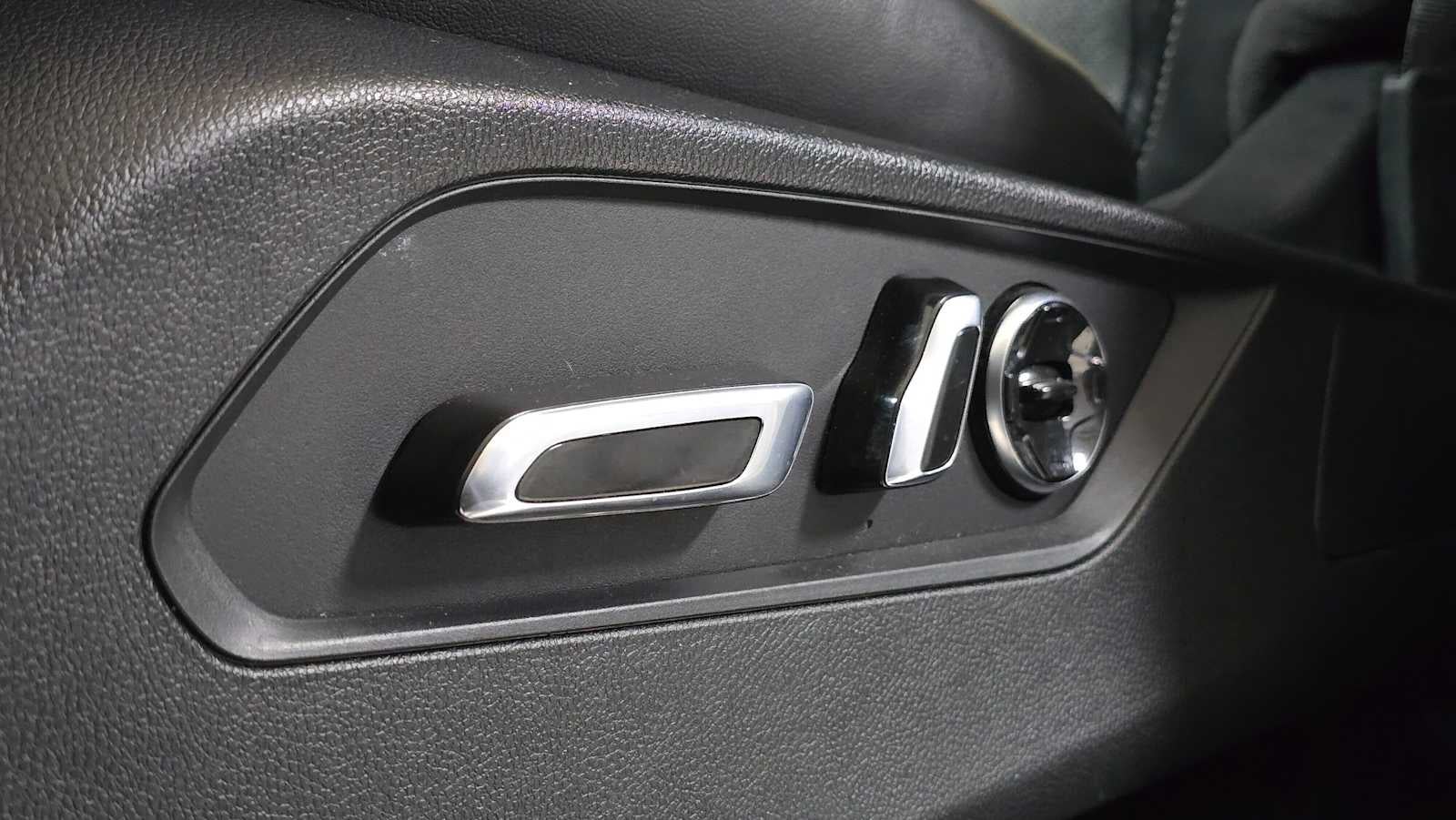 2023 Acura MDX w/Advance Package