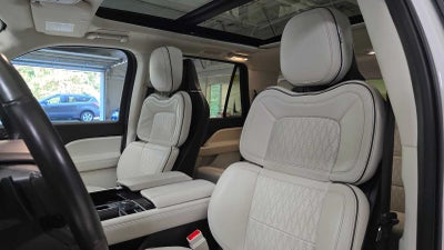 2023 Lincoln Navigator Black Label