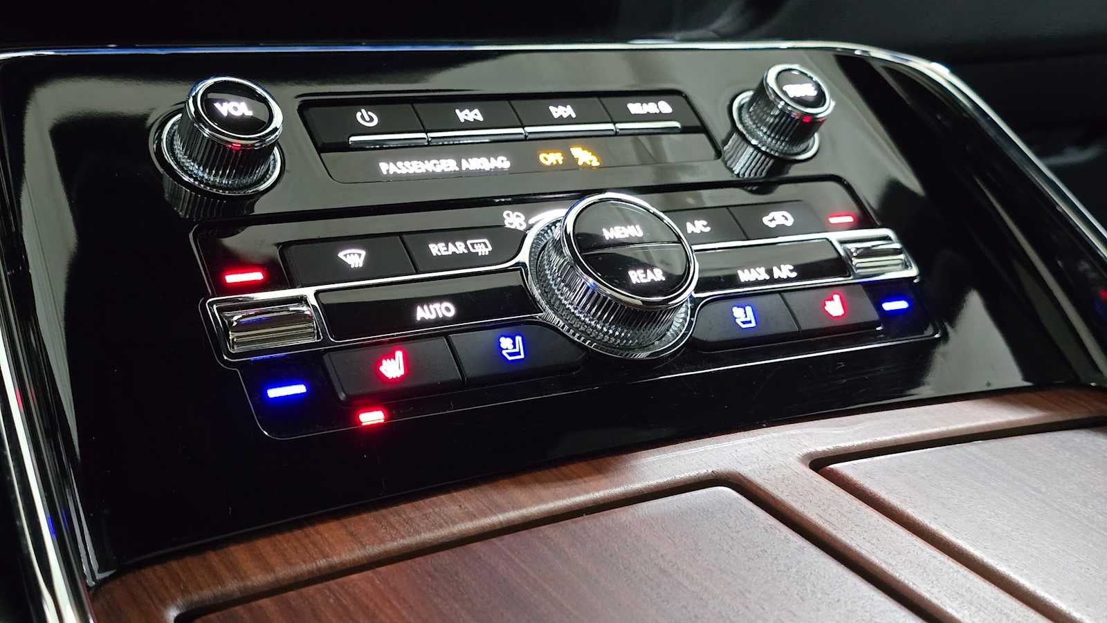 2024 Lincoln Navigator L Premiere