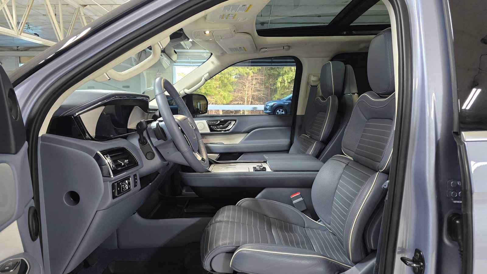 2024 Lincoln Navigator L Black Label