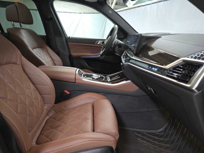 2025 BMW X5 xDrive50e xDrive50e