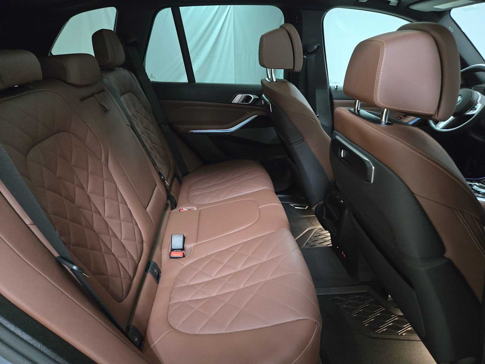 2025 BMW X5 xDrive50e xDrive50e