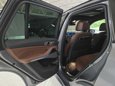 2025 BMW X5 xDrive50e xDrive50e