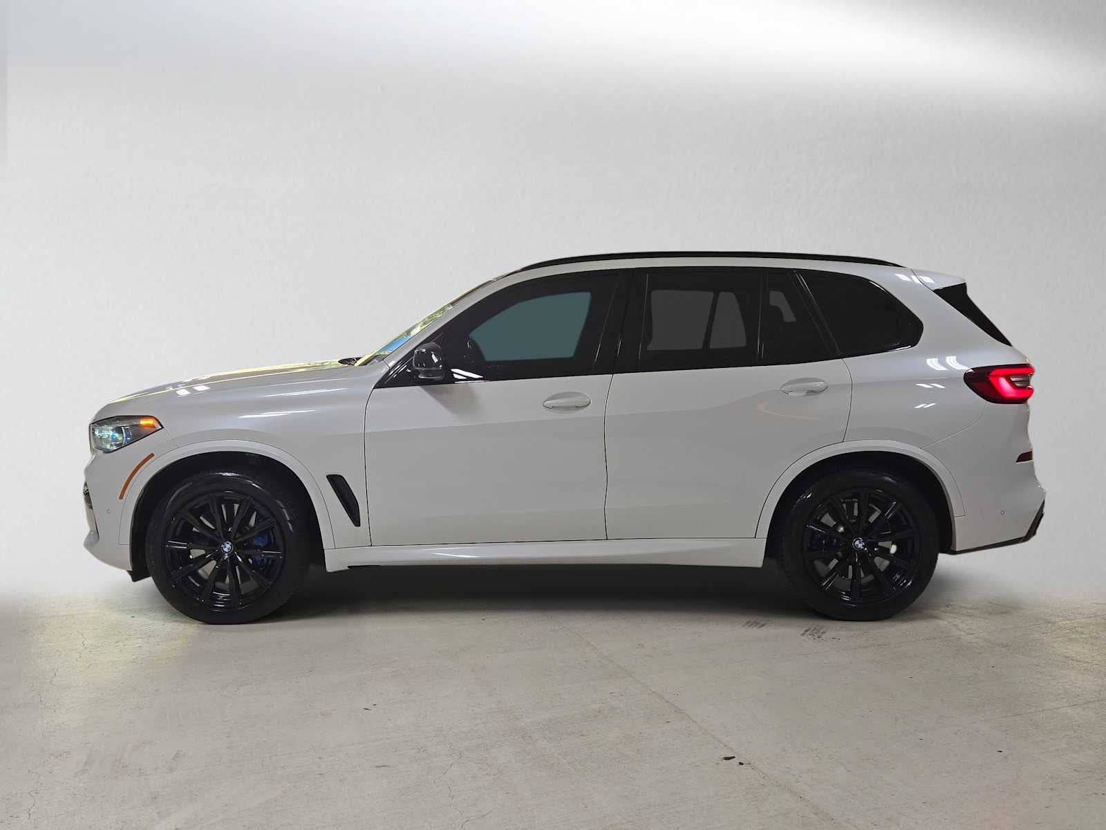 2022 BMW X5 M50i M50i