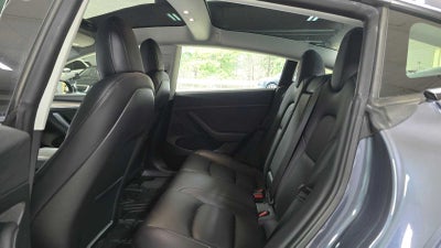 2023 Tesla Model 3 RWD