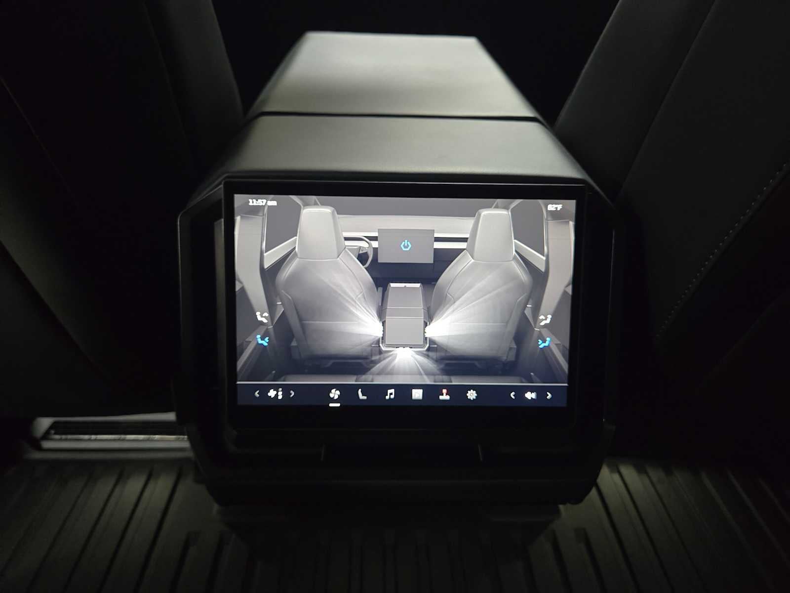 2025 Tesla Cybertruck AWD