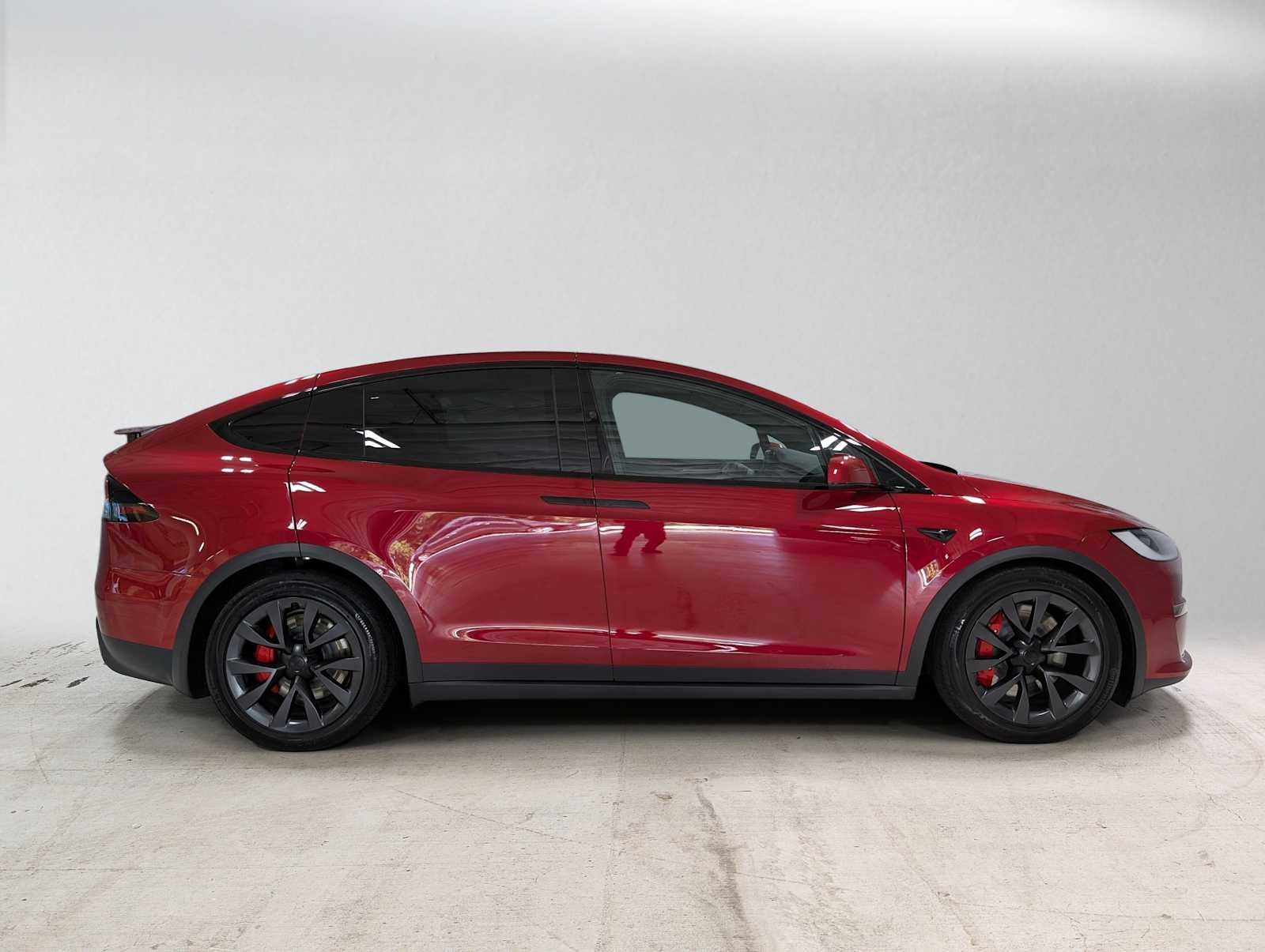 Used 2024 Tesla Model X Plaid with VIN 7SAXCBE63RF444277 for sale in Tualatin, OR