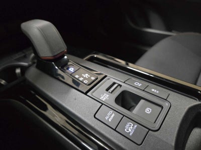 2025 Toyota Prius Plug-In Hybrid SE