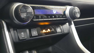 2025 Toyota RAV4 Hybrid XLE Premium