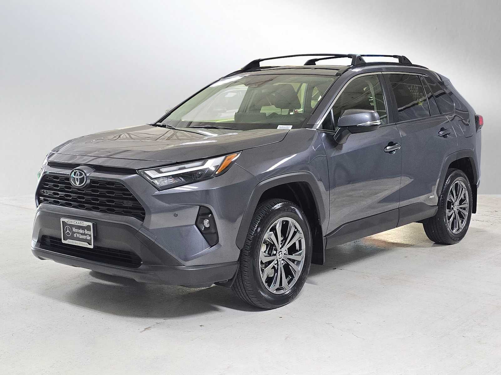 2025 Toyota RAV4 Hybrid XLE Premium