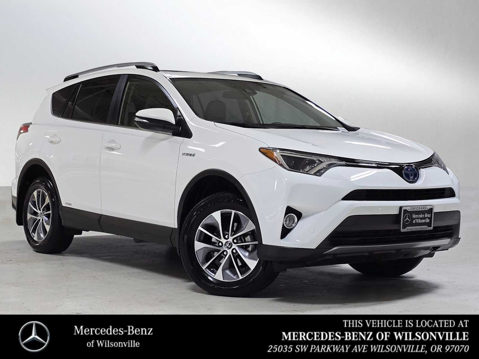 2017 Toyota RAV4 Hybrid XLE