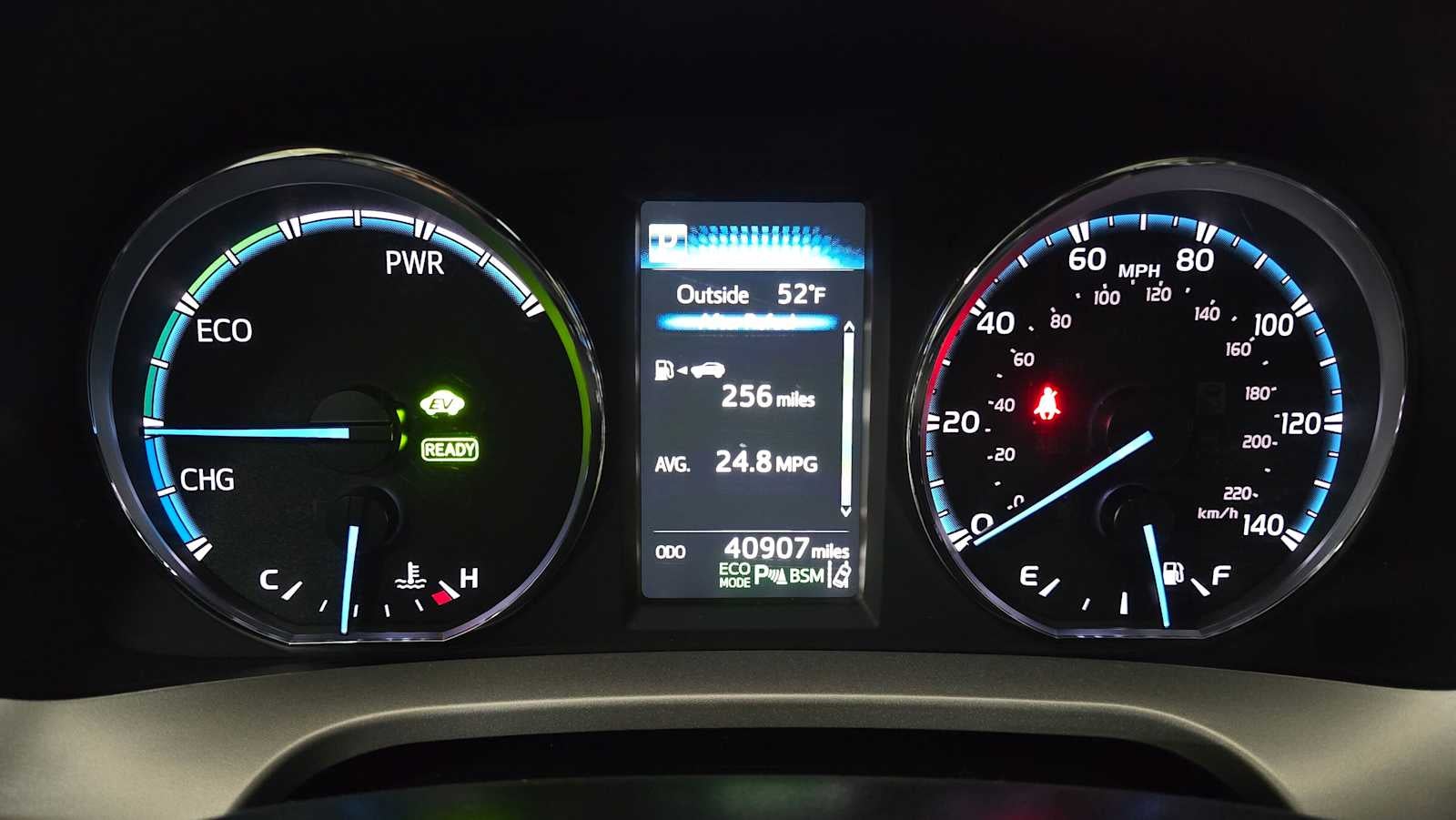 2017 Toyota RAV4 Hybrid XLE