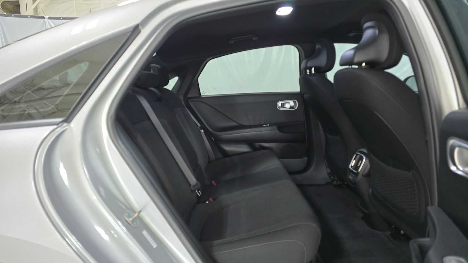 2024 Hyundai IONIQ 6 SE