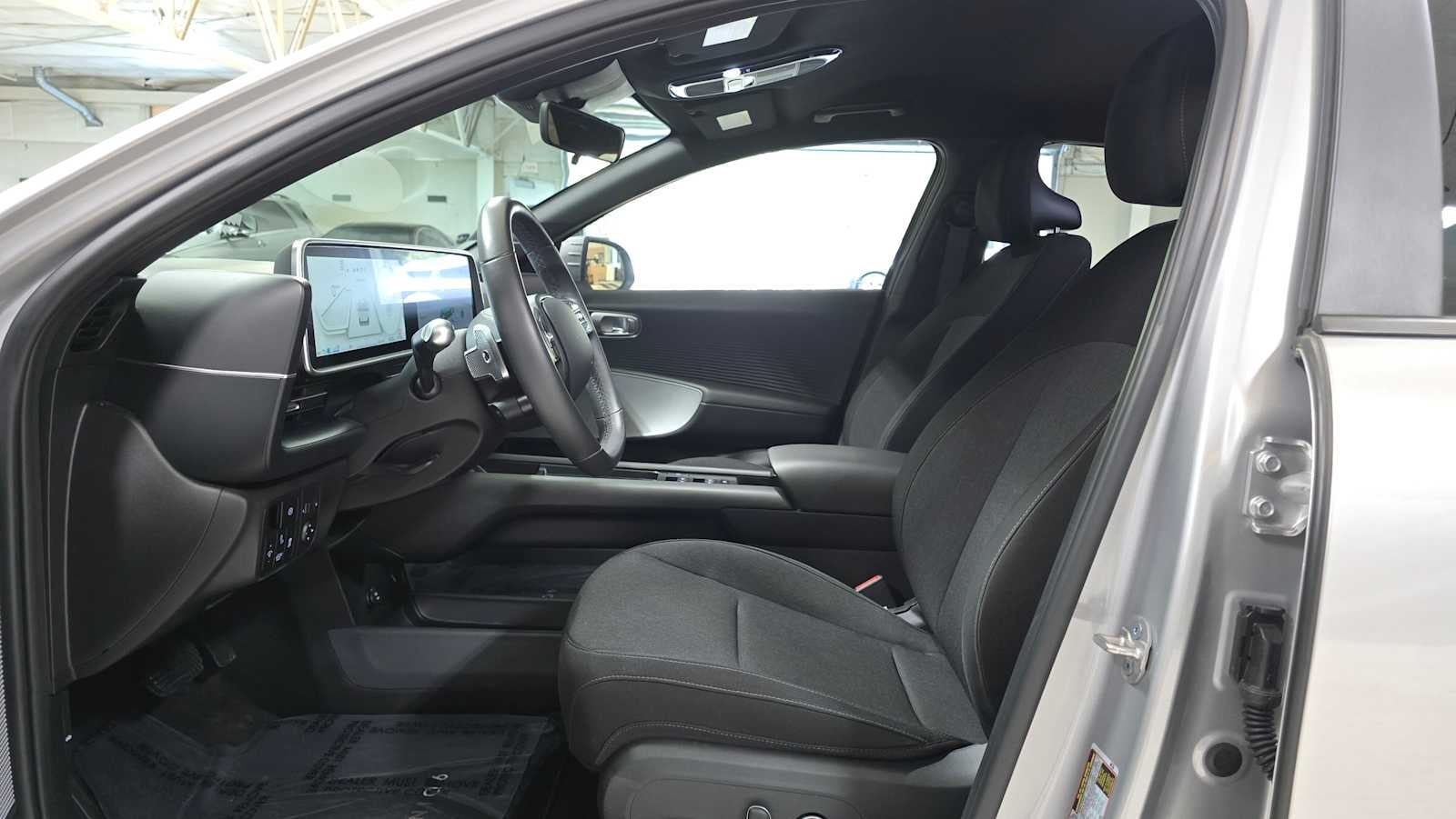 2024 Hyundai IONIQ 6 SE