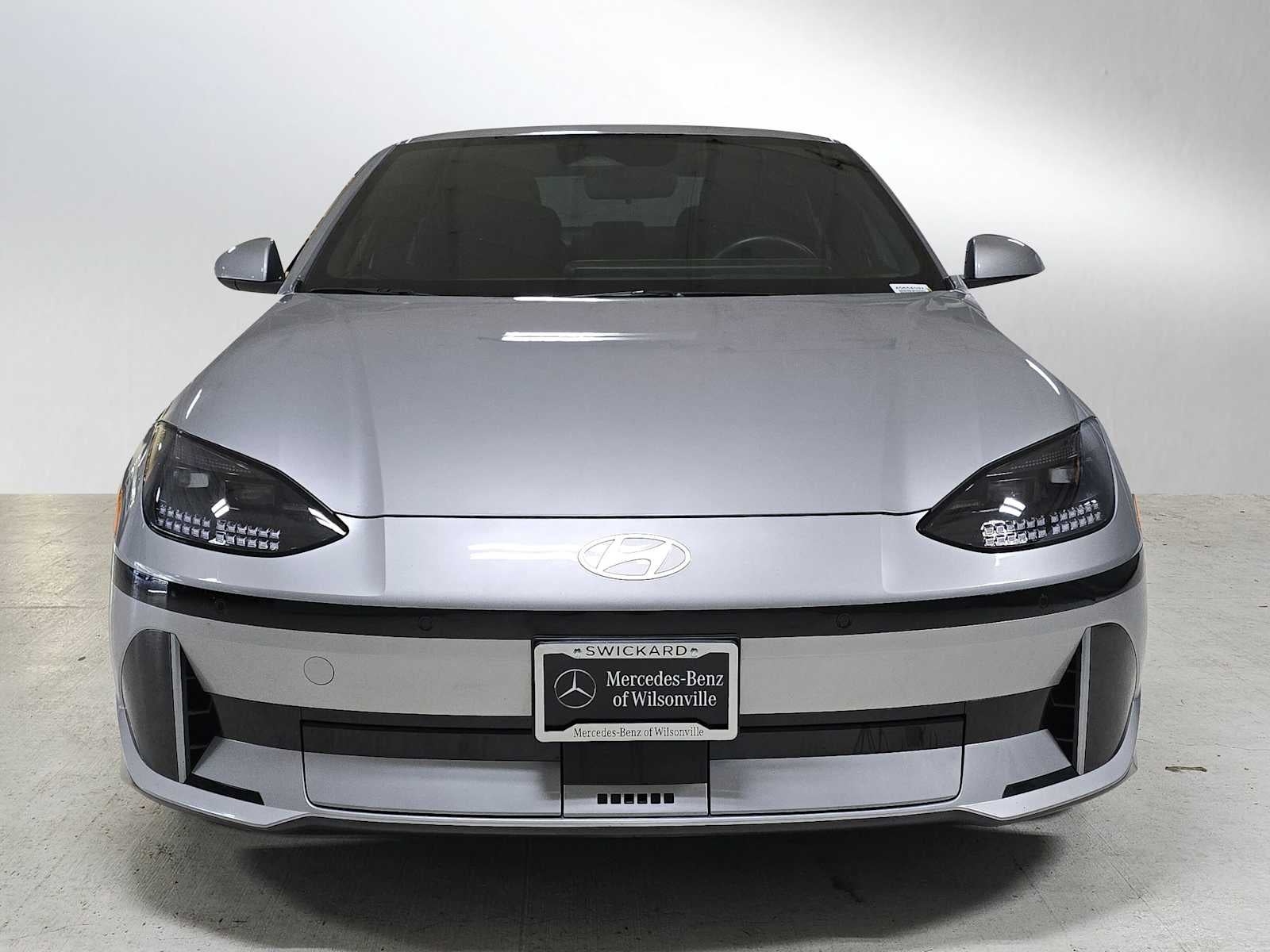 2024 Hyundai IONIQ 6 SE