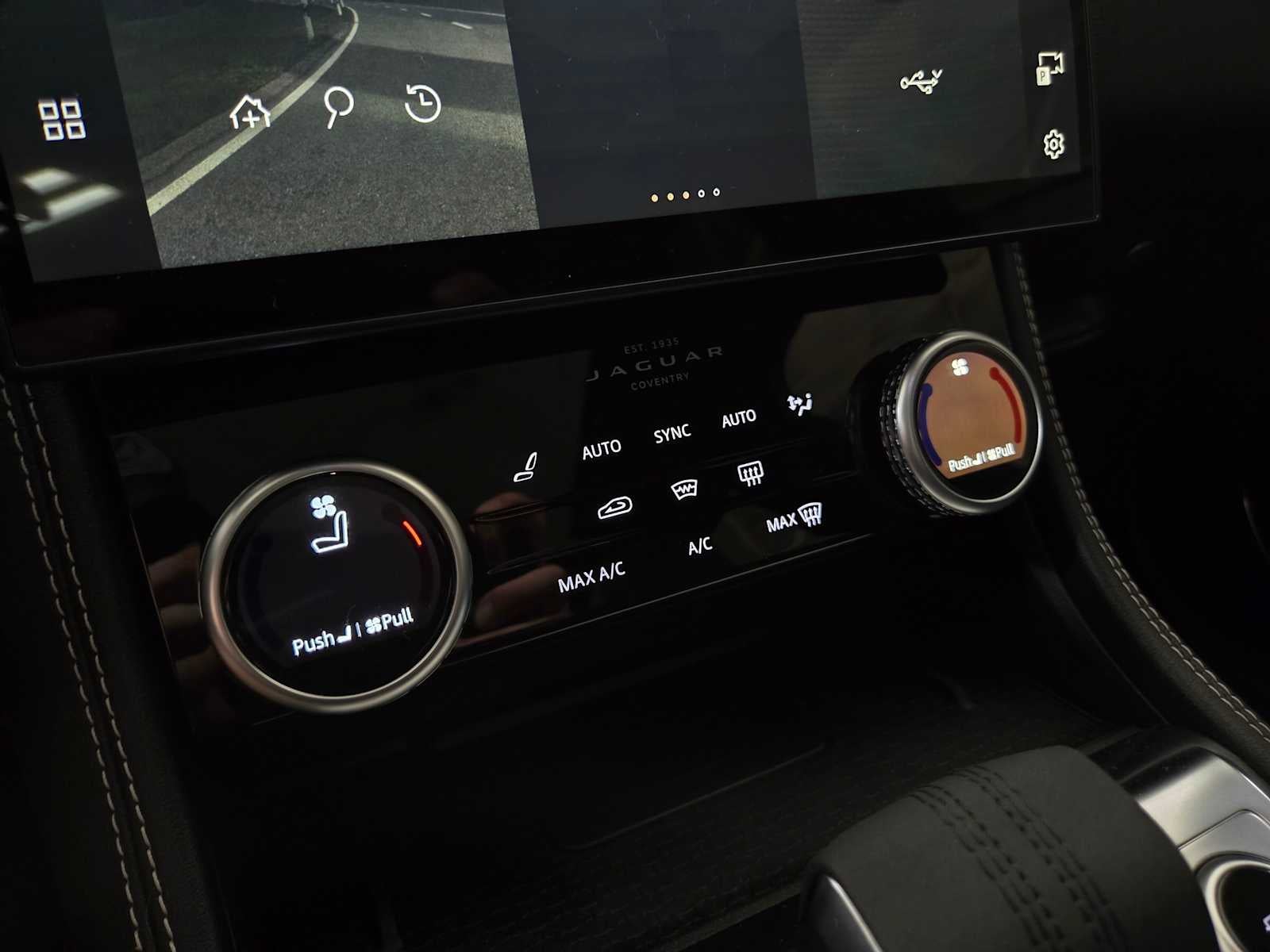 2024 Jaguar F-PACE R-Dynamic S