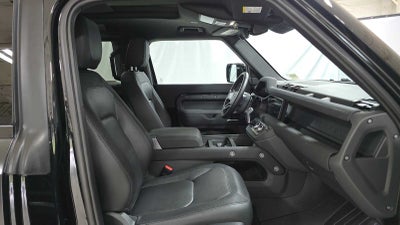 2023 Land Rover Defender X-Dynamic SE