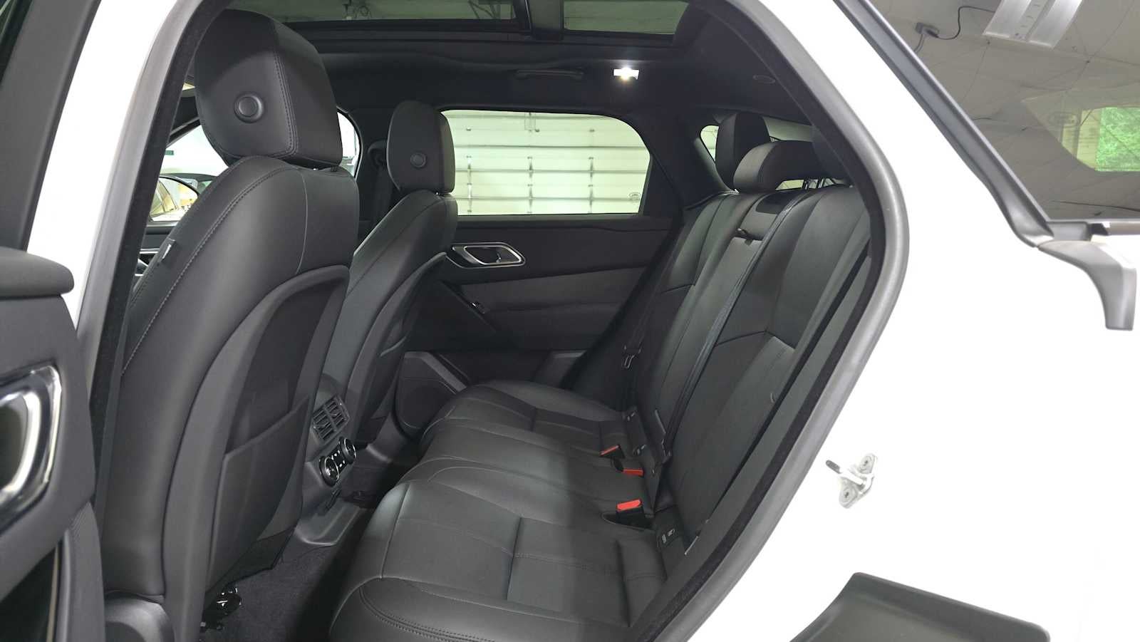 2024 Land Rover Range Rover Velar Dynamic SE