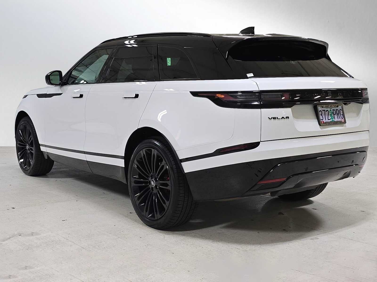 2024 Land Rover Range Rover Velar Dynamic SE
