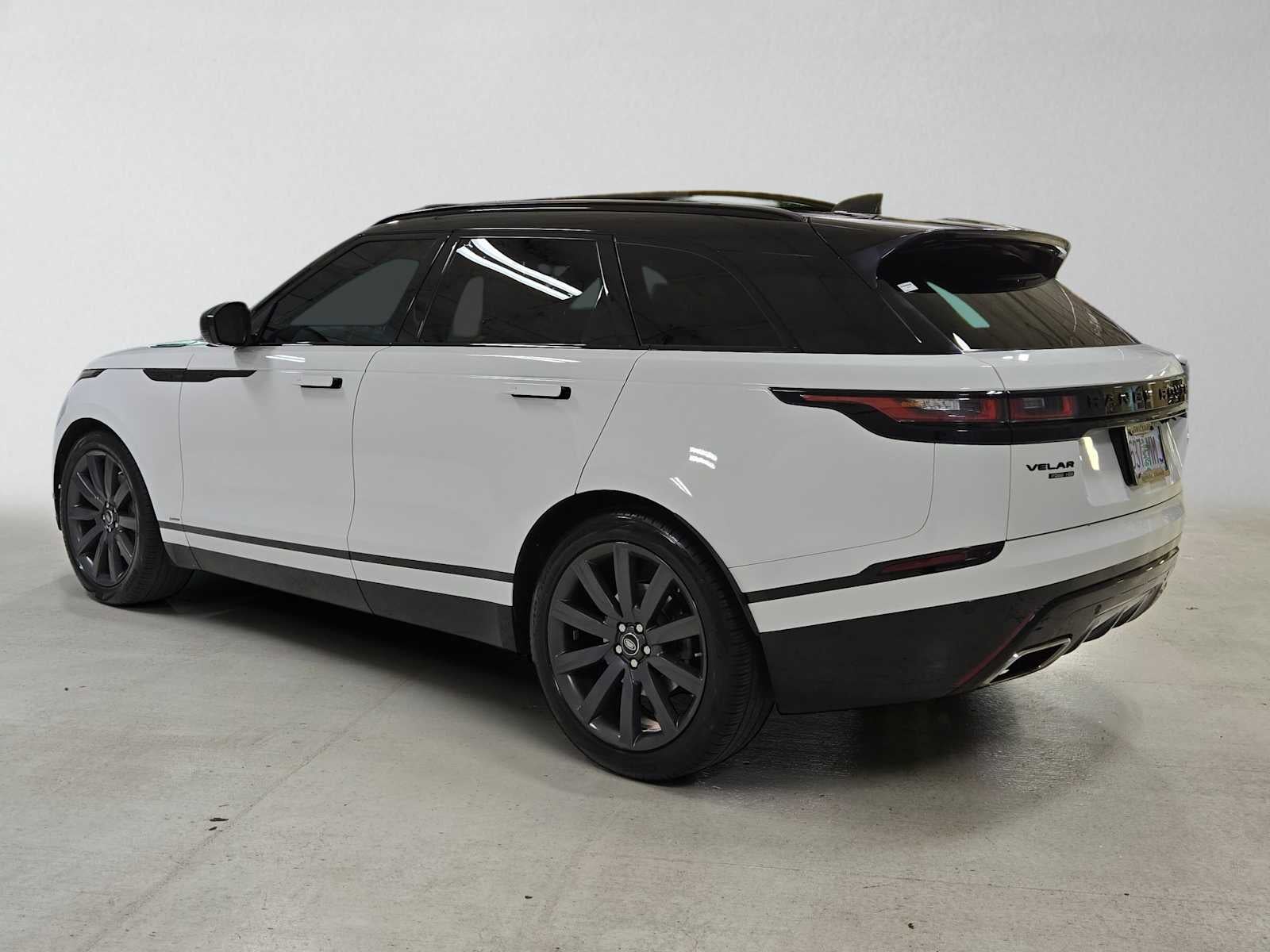 2019 Land Rover Range Rover Velar R-Dynamic HSE