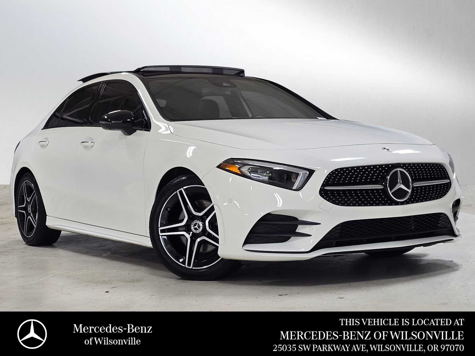2022 Mercedes-Benz A-Class A220 4MATIC's photo