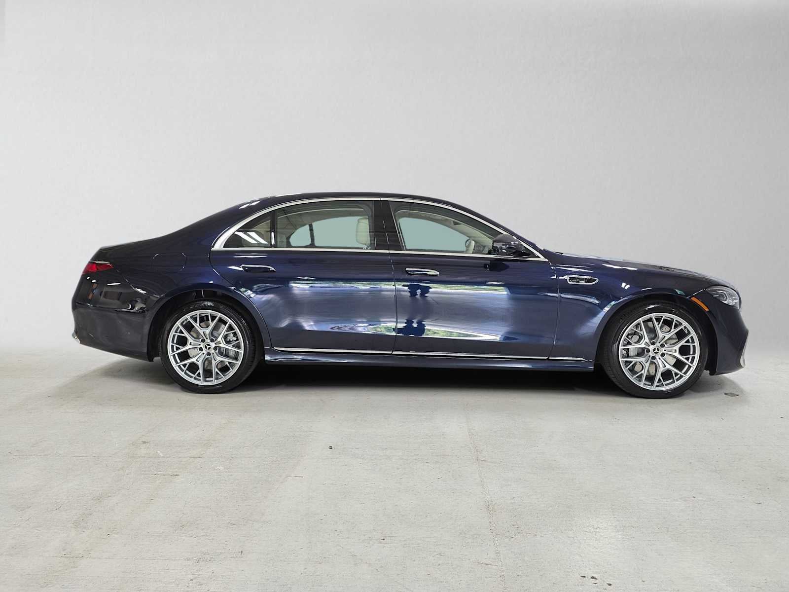 2027 Mercedes-Benz S 500 4MATIC® Sedan