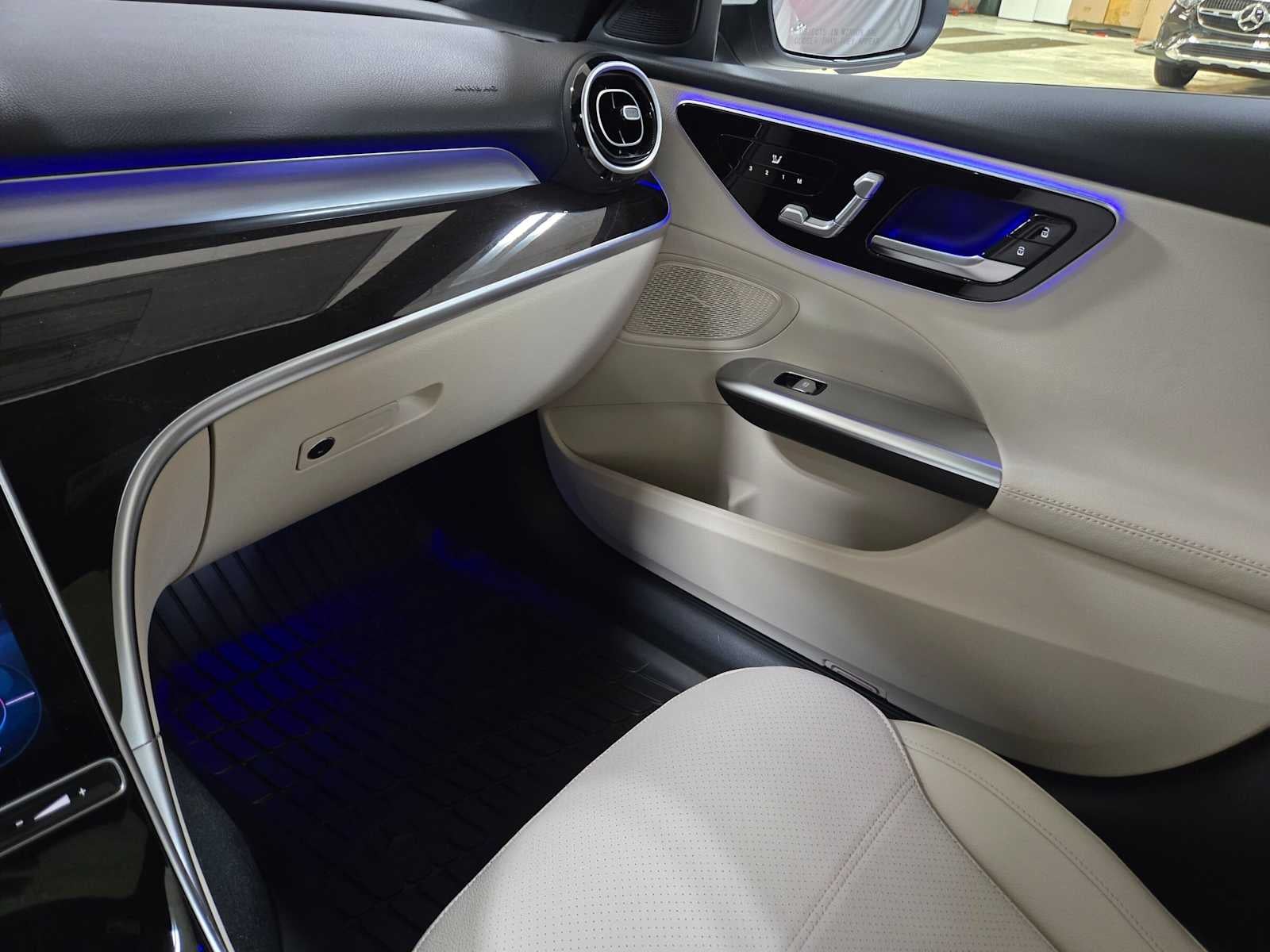 2026 Mercedes-Benz C 300 4MATIC® Sedan