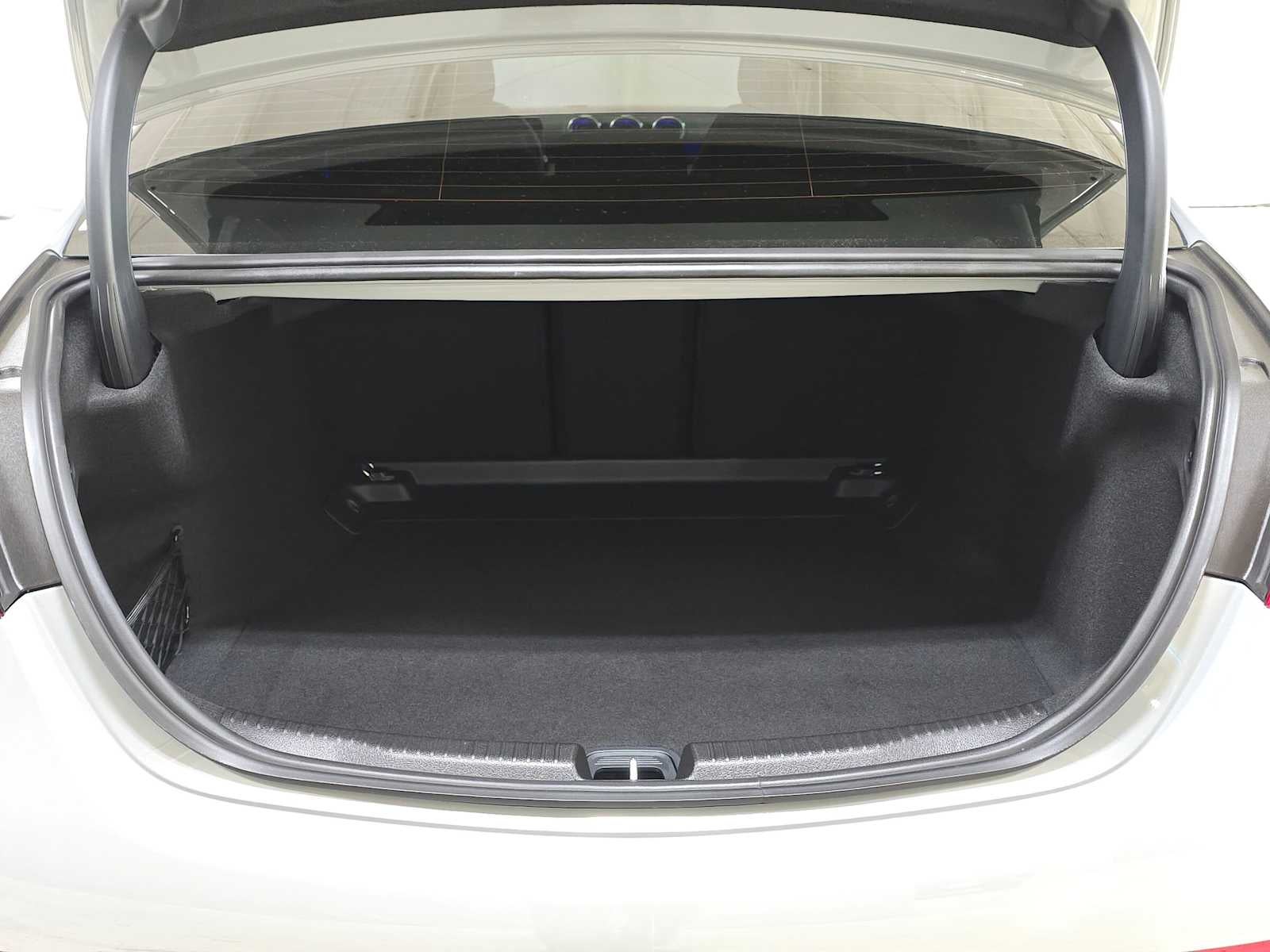 2025 Mercedes-Benz C 300 4MATIC® Sedan