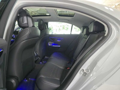 2025 Mercedes-Benz C 300 4MATIC® Sedan