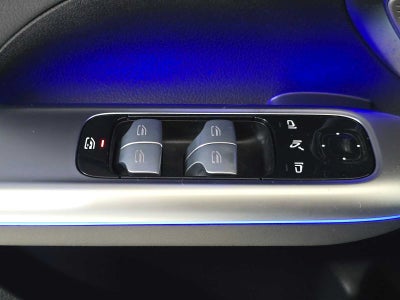 2025 Mercedes-Benz C 300 4MATIC® Sedan