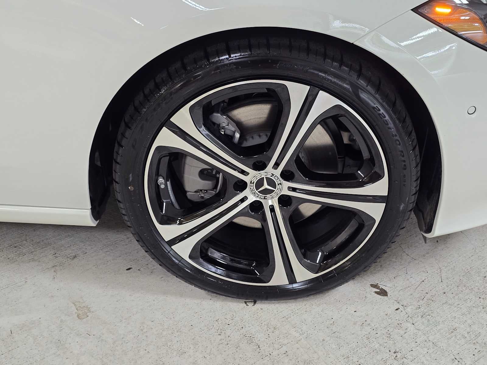 2026 Mercedes-Benz C 300 4MATIC® Sedan