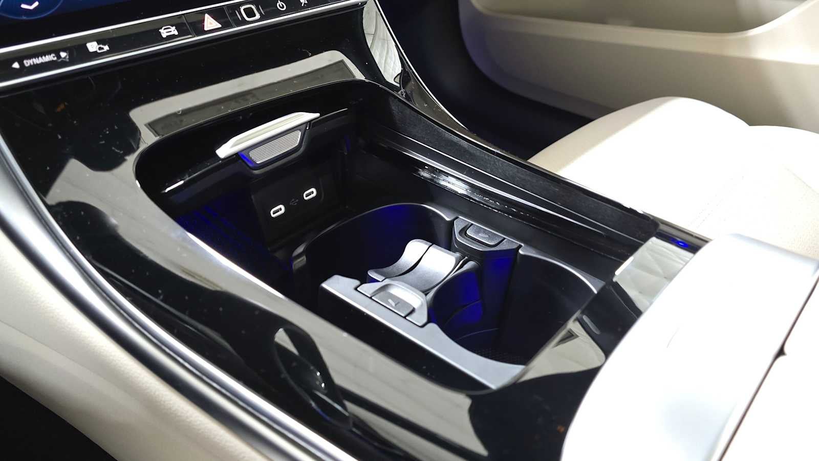 2026 Mercedes-Benz C 300 4MATIC® Sedan