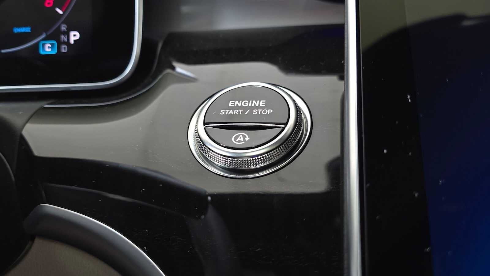 2026 Mercedes-Benz C 300 4MATIC® Sedan