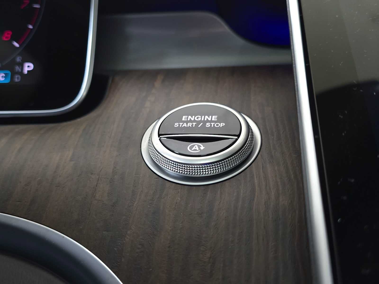 2026 Mercedes-Benz C 300 4MATIC® Sedan