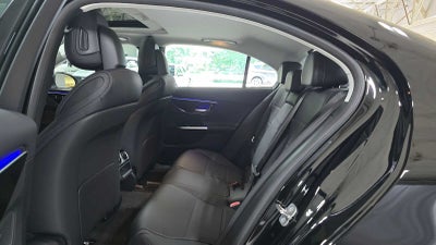 2026 Mercedes-Benz C 300 4MATIC® Sedan