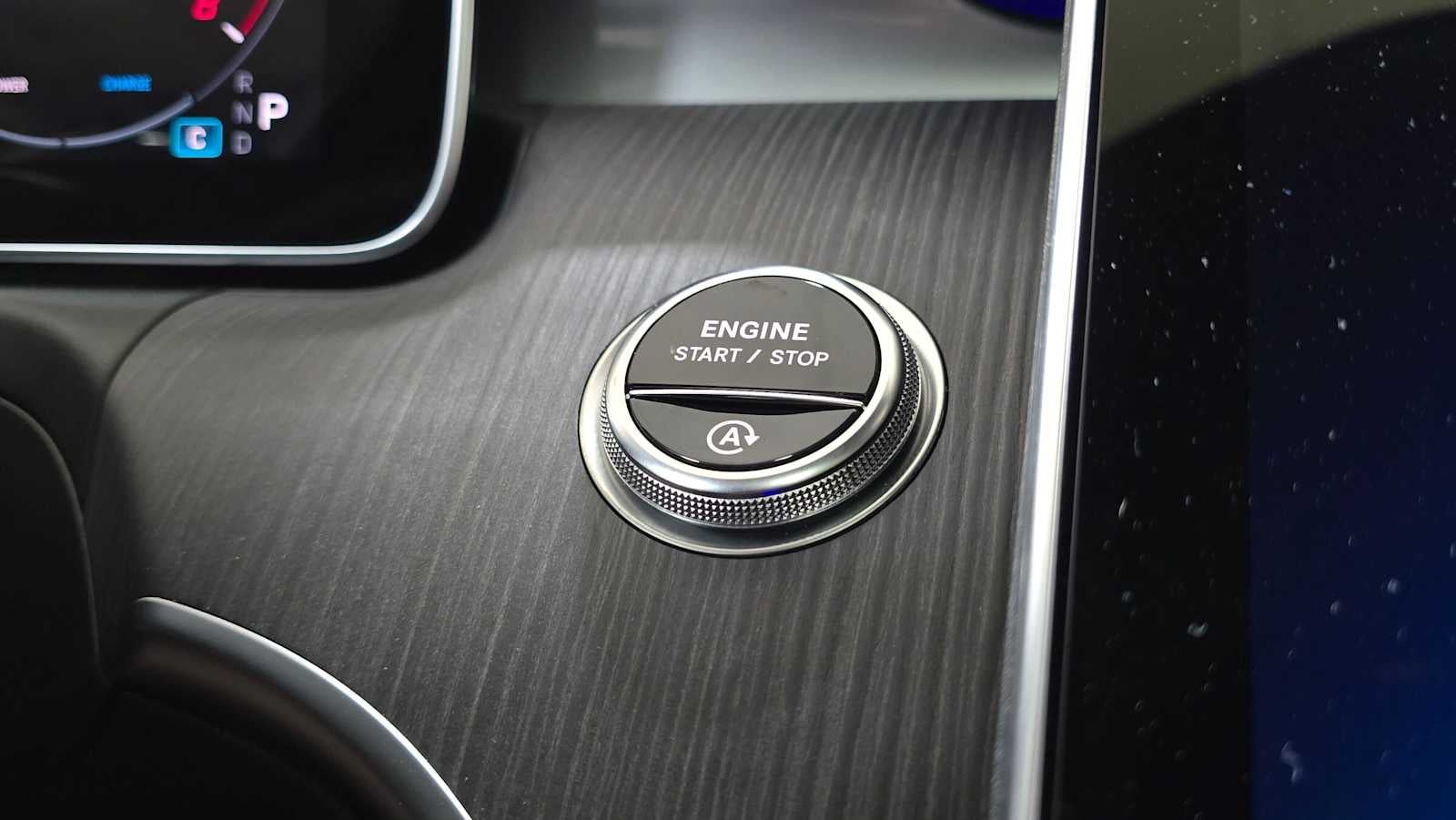 2026 Mercedes-Benz C 300 4MATIC® Sedan