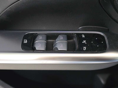 2026 Mercedes-Benz C 300 4MATIC® Sedan