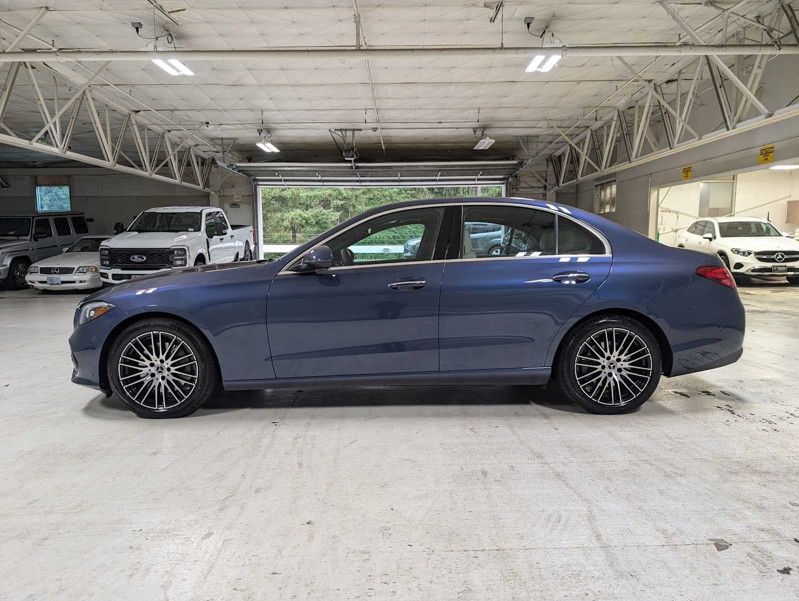 2025 Mercedes-Benz C-Class C 300