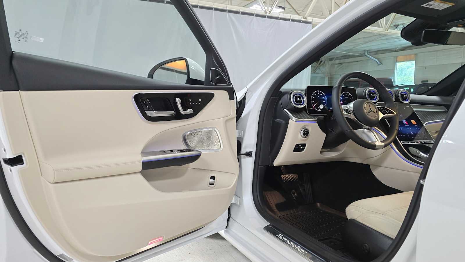 2025 Mercedes-Benz C 300 C 300