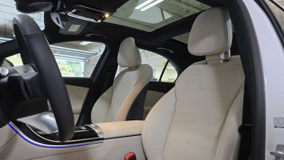 2025 Mercedes-Benz C 300 C 300