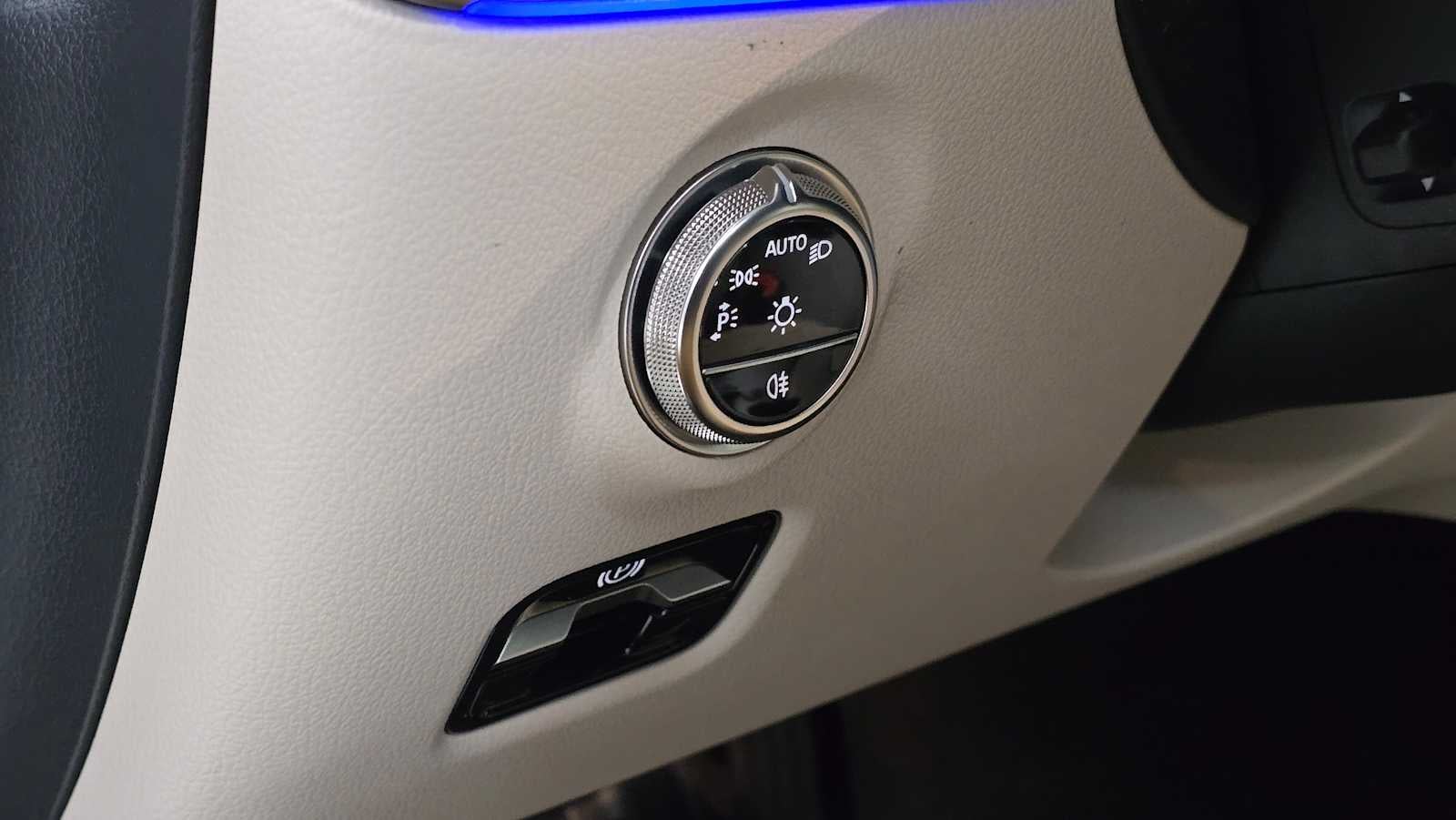 2025 Mercedes-Benz C 300 C 300