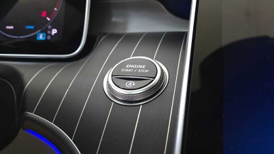 2025 Mercedes-Benz C 300 C 300