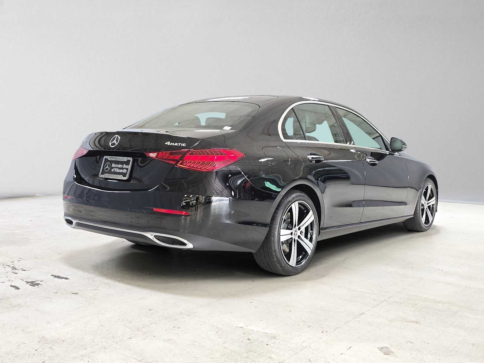 2026 Mercedes-Benz C 300 4MATIC® Sedan