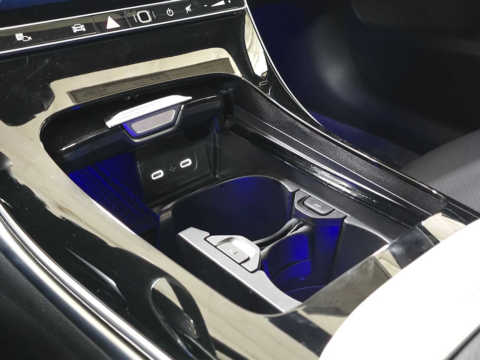2026 Mercedes-Benz C 300 4MATIC® Sedan