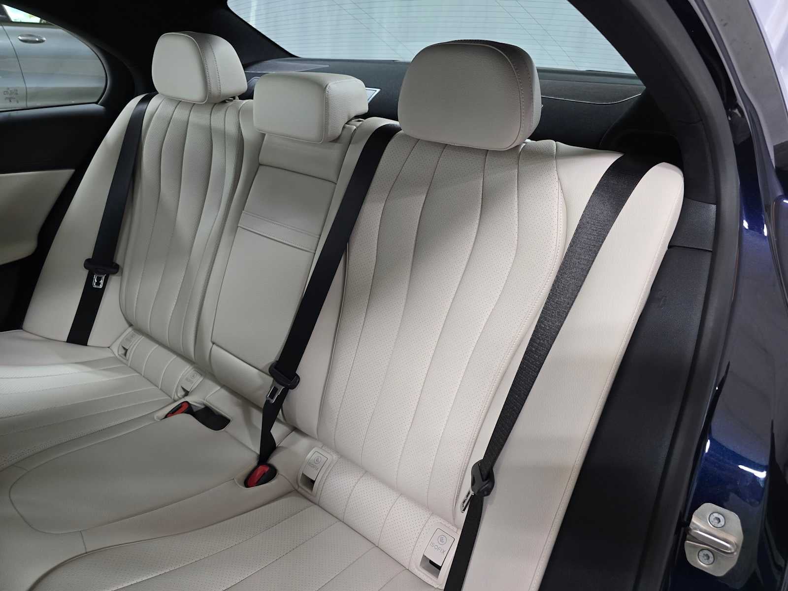 2027 Mercedes-Benz E 350 4MATIC® Sedan